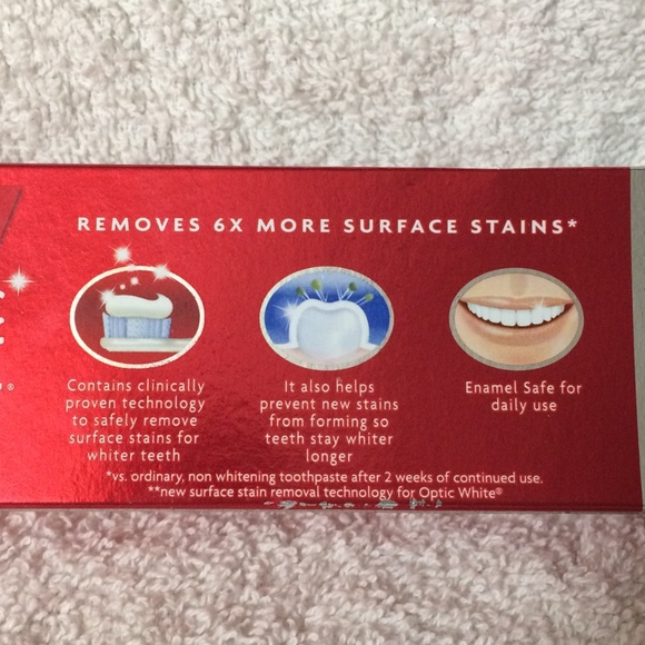 Colgate Optic White Stain Fighter Toothpaste Mint - Picture 5 of 8